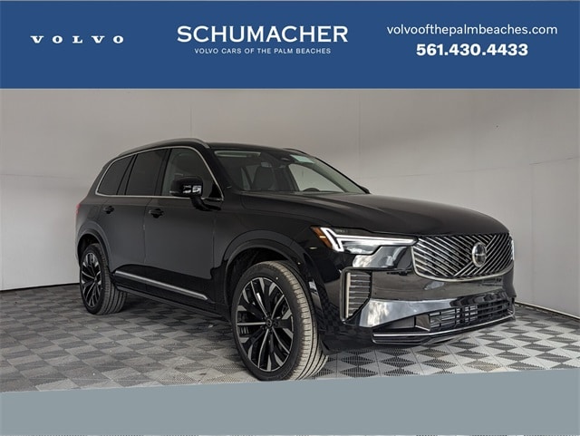 2026 Volvo XC90 Core's photo