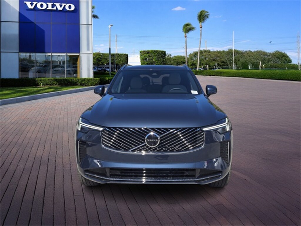 New 2026 Volvo XC90 B6 Plus 7-Seater SUV