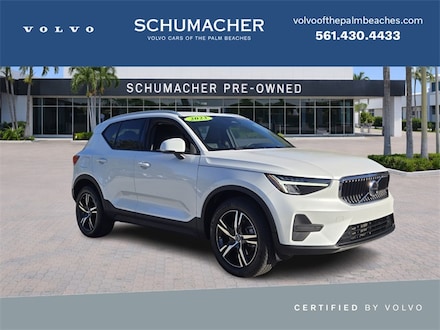 2023 Volvo XC40 B5 Core SUV