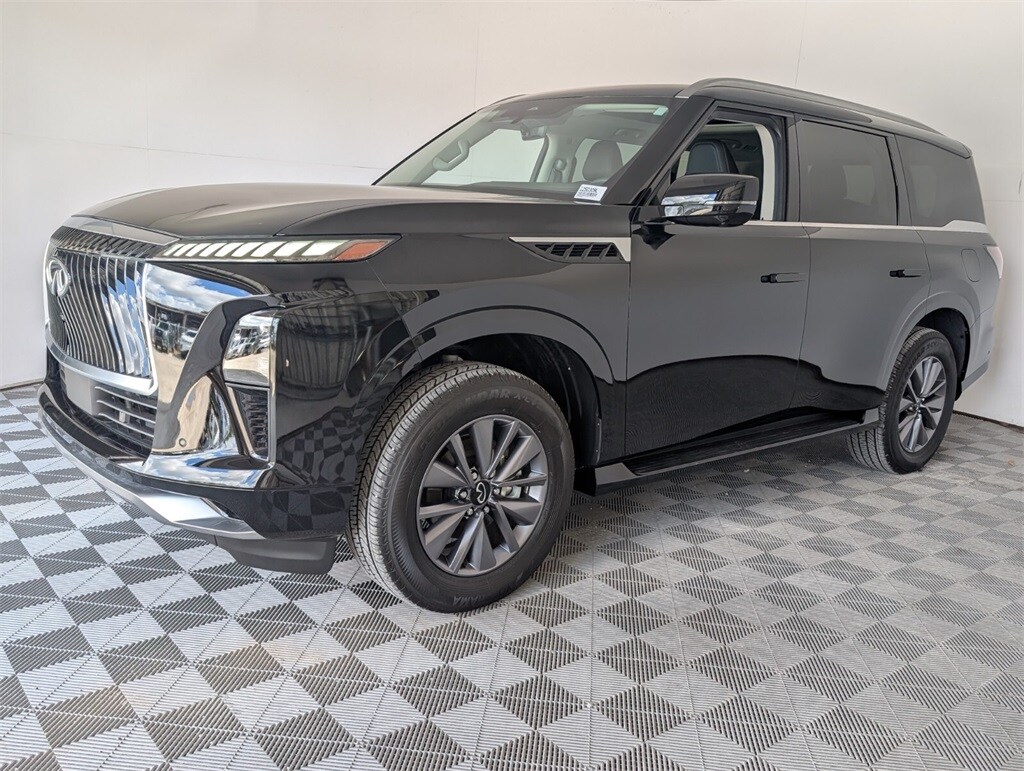 2025 Infiniti QX80 Pure photo 4
