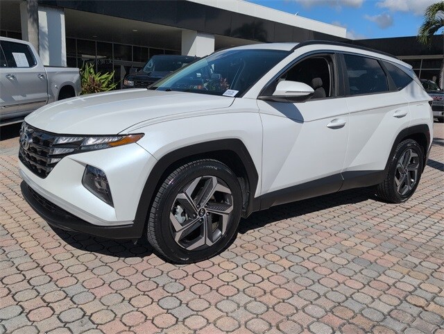 2022 Hyundai Tucson SEL Convenience photo 3