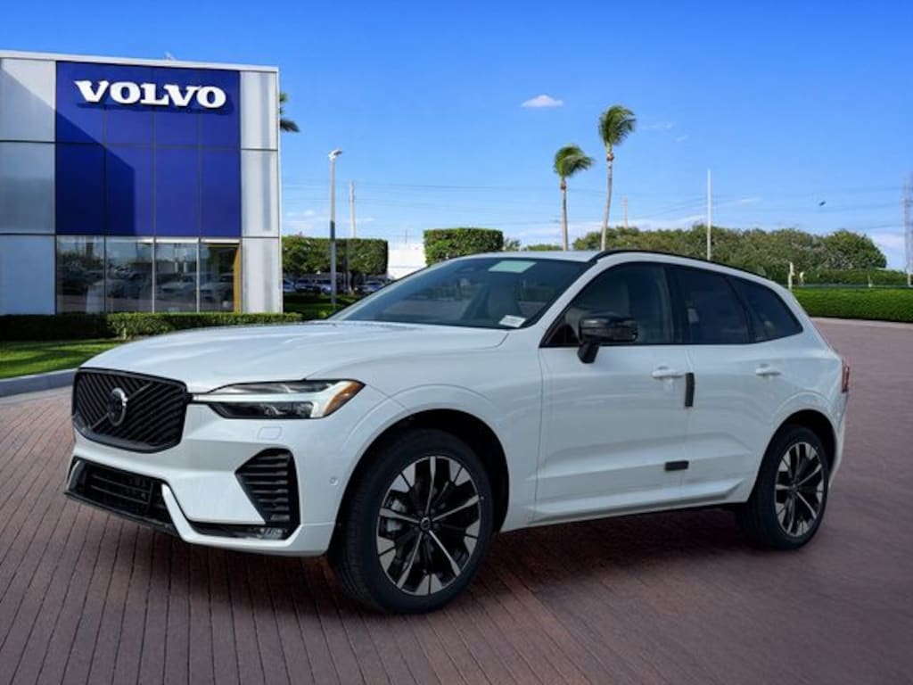 New 2026 Volvo XC60 B5 Plus SUV