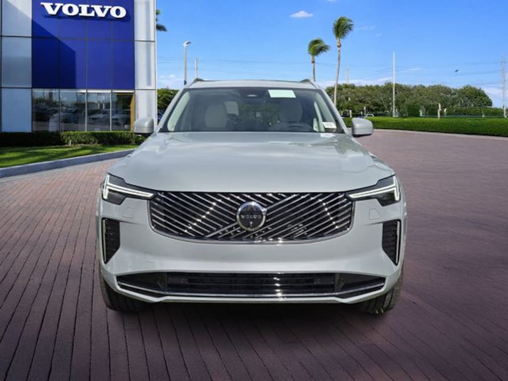 New 2026 Volvo XC90 B6 Ultra 7-Seater SUV