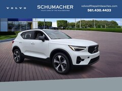 2026 Volvo XC40 B5 Plus AWD SUV