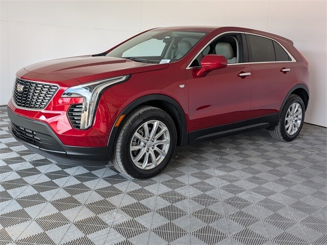 2023 Cadillac XT4 Luxury photo 4