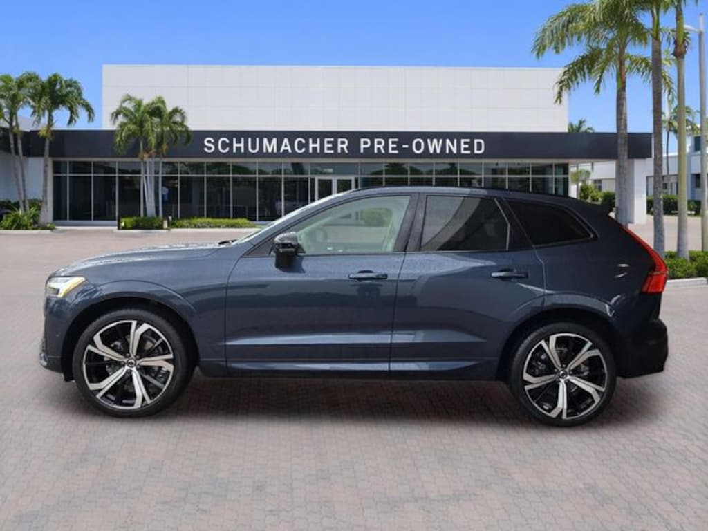 Certified 2024 Volvo XC60 B5 Ultimate Dark Theme SUV