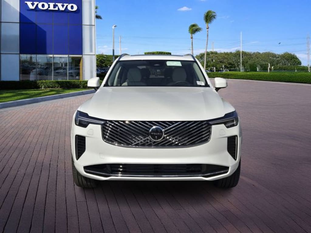 New 2026 Volvo XC90 plug-in hybrid T8 Ultra 7-Seater SUV