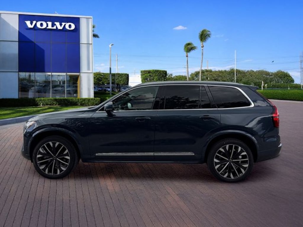 New 2026 Volvo XC90 plug-in hybrid T8 Ultra 7-Seater SUV
