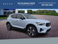 2026 Volvo XC40 B5 Plus AWD SUV