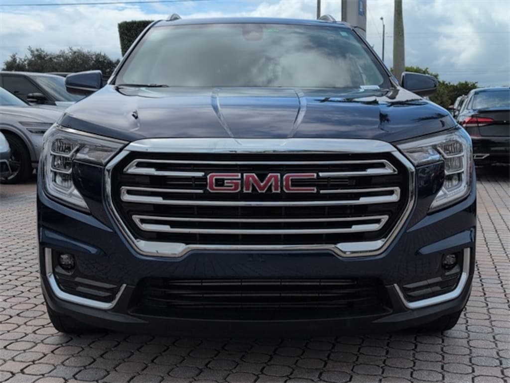 Used 2022 GMC Terrain SLT SUV