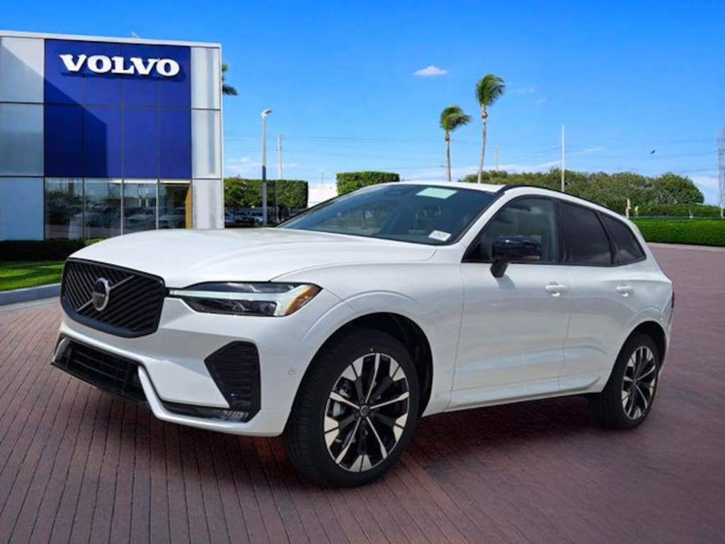 New 2026 Volvo XC60 B5 Plus SUV