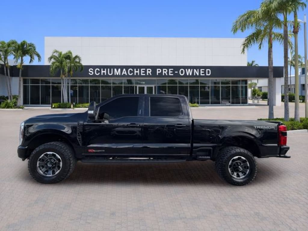 Used 2024 Ford F-250 Lariat Truck Crew Cab