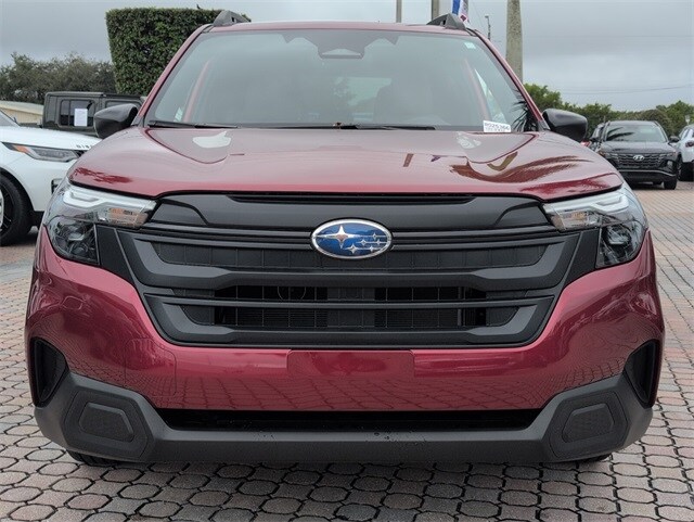 2025 Subaru Forester Base photo 3