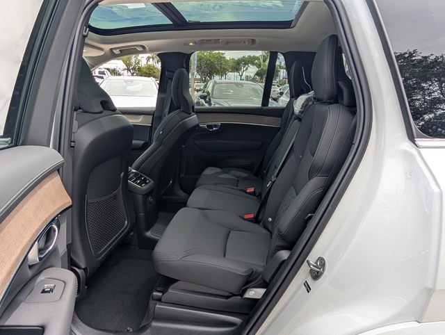 2026 Volvo XC90 Core - Photo 7