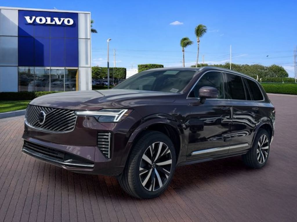 New 2026 Volvo XC90 B5 Core SUV