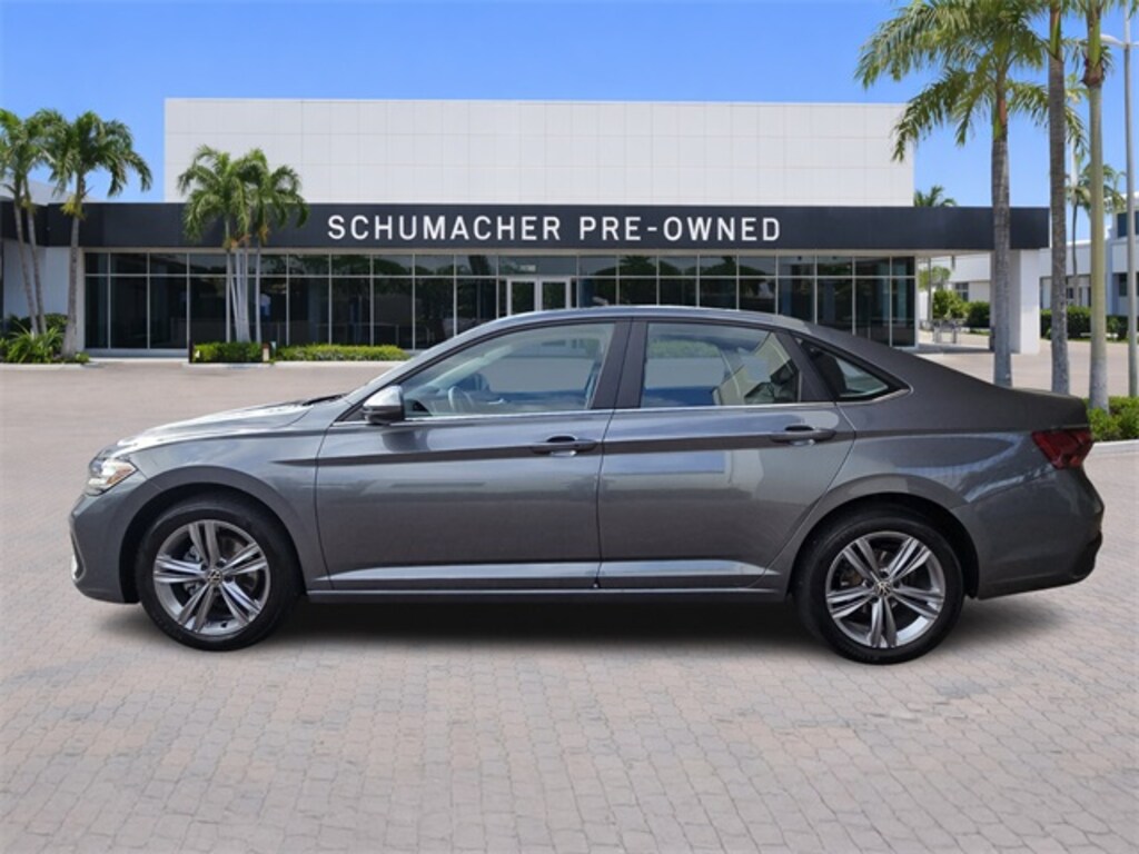 Used 2023 Volkswagen Jetta 1.5T SE Sedan