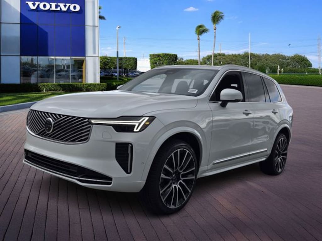 New 2026 Volvo XC90 B6 Plus 7-Seater SUV