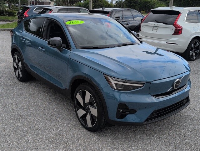 2023 Volvo C40 Recharge Ultimate photo 2