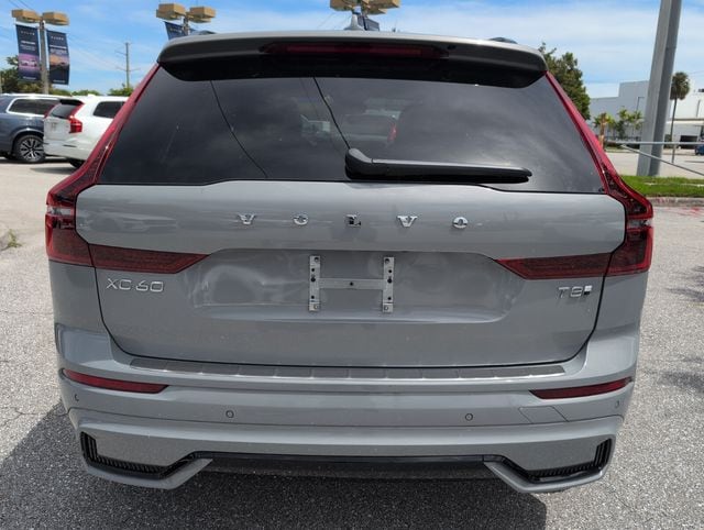 2026 Volvo XC60 Plus - Photo 9