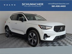 2026 Volvo XC40 B5 Plus SUV