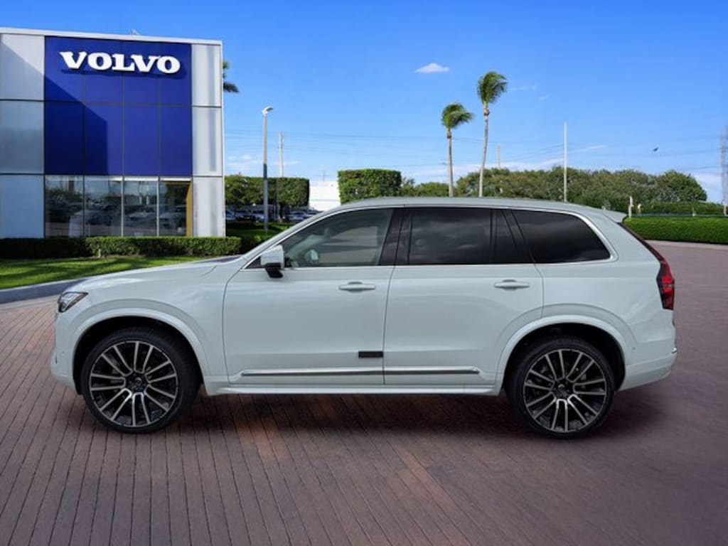 New 2026 Volvo XC90 B6 Plus 7-Seater SUV