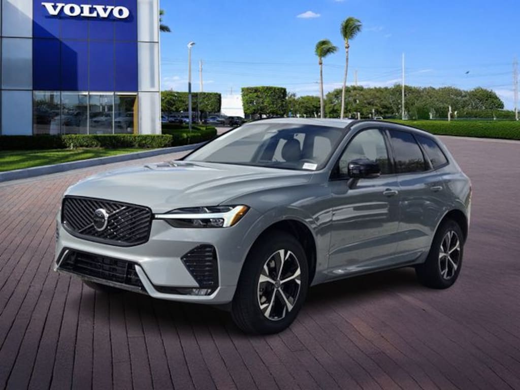 New 2026 Volvo XC60 B5 Core SUV