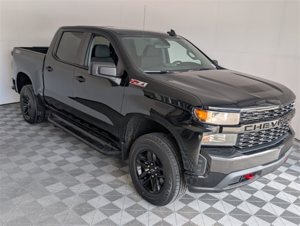 Used 2020 Chevrolet Silverado 1500 Custom Trail Boss Truck Crew Cab