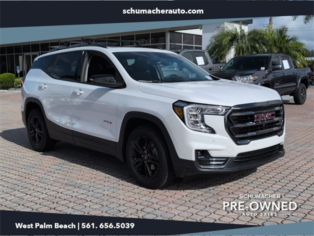 Used 2022 GMC Terrain AT4 SUV
