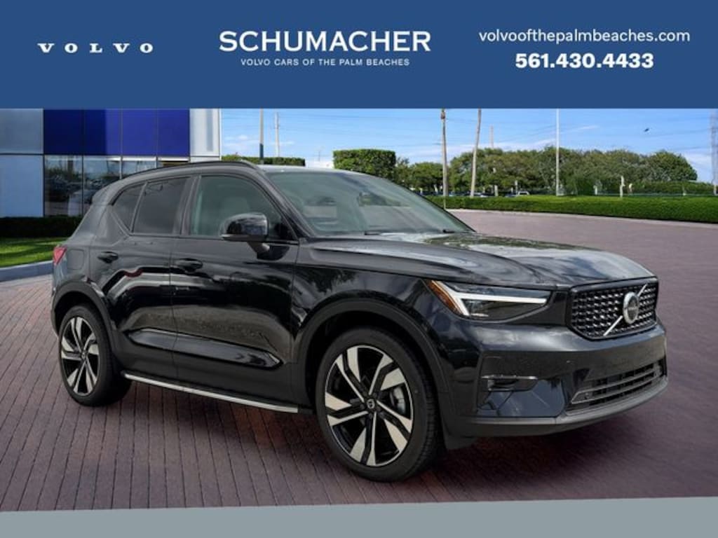 New 2026 Volvo XC40 B5 Ultra SUV