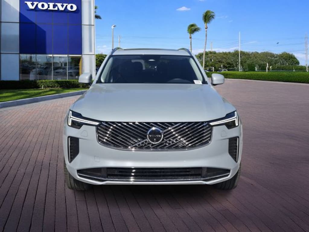 New 2026 Volvo XC90 B6 Plus 7-Seater SUV