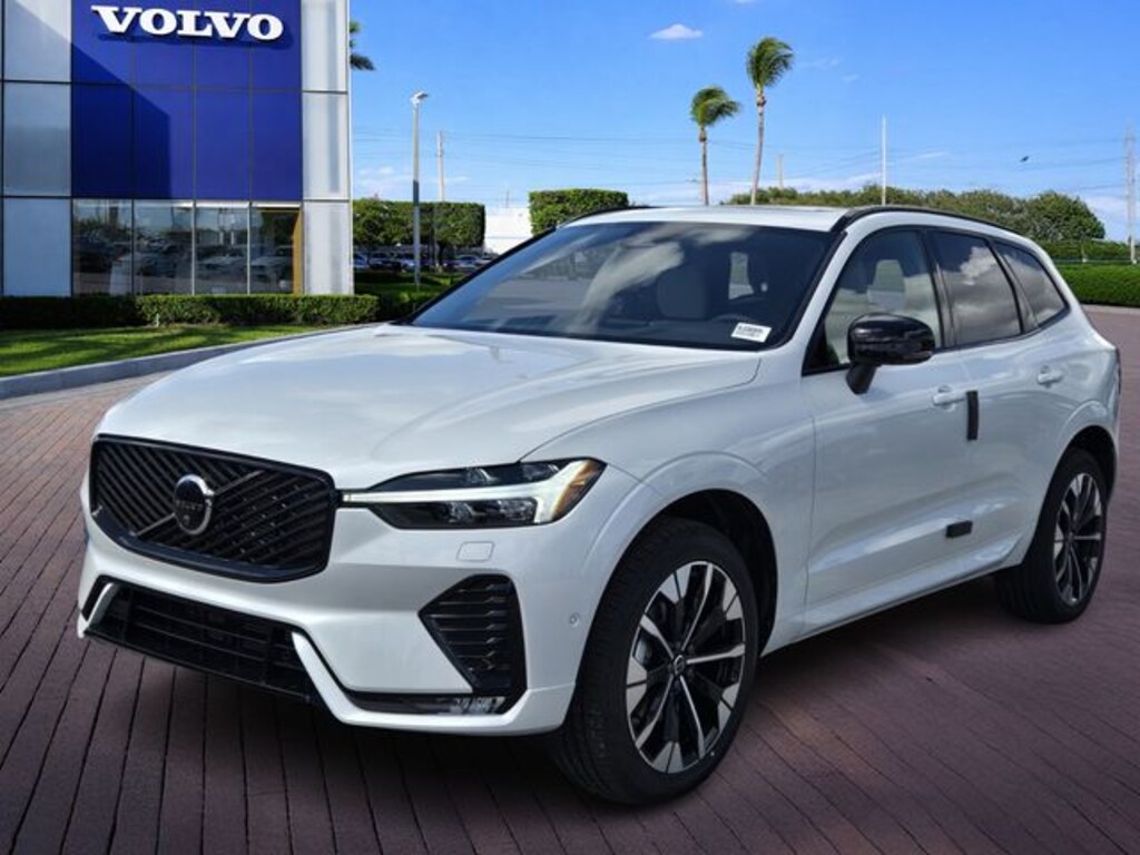 New 2026 Volvo XC60 B5 Plus SUV