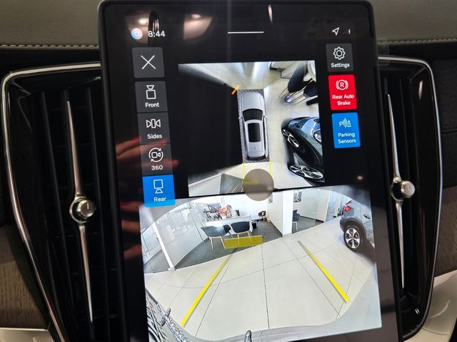 2026 Volvo XC90 Ultra - Photo 23