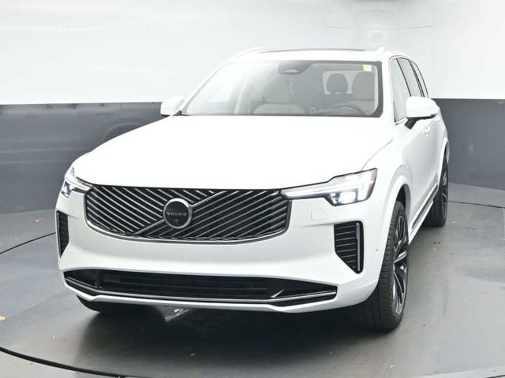New 2026 Volvo XC90 B6 Ultra 7-Seater SUV