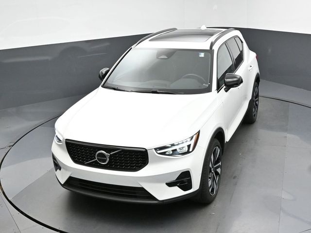 2024 Volvo XC40 Plus - Photo 44