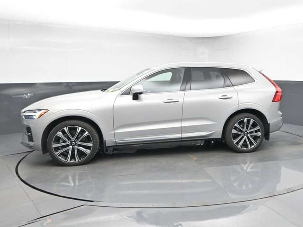 Used 2023 Volvo XC60 B6 Ultimate Bright Theme SUV