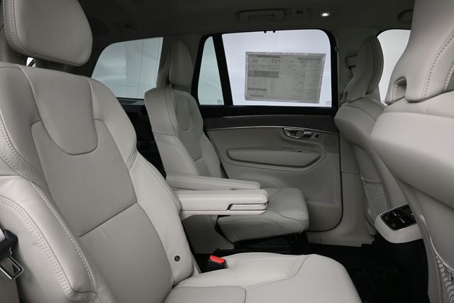 2026 Volvo XC90 Ultra - Photo 35
