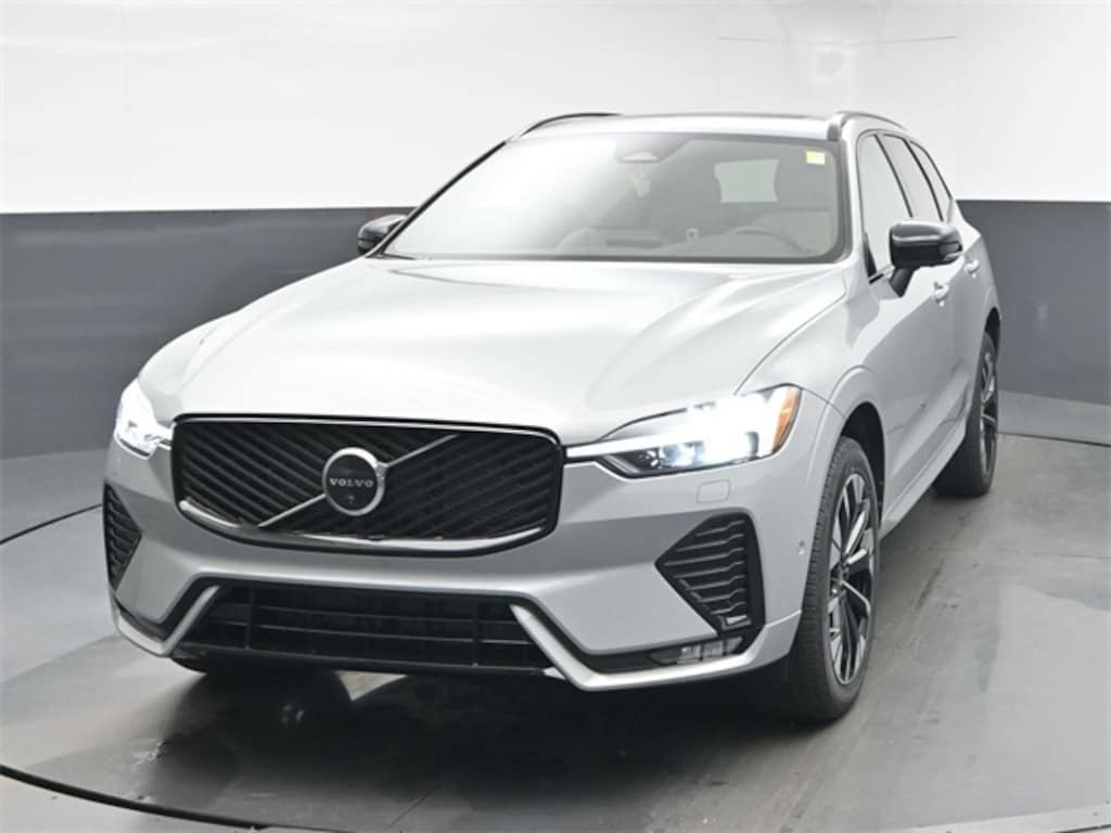 New 2026 Volvo XC60 B5 Plus SUV