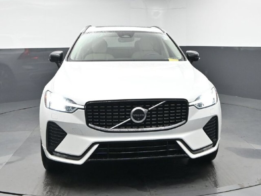 Used 2024 Volvo XC60 B5 Plus Dark Theme SUV
