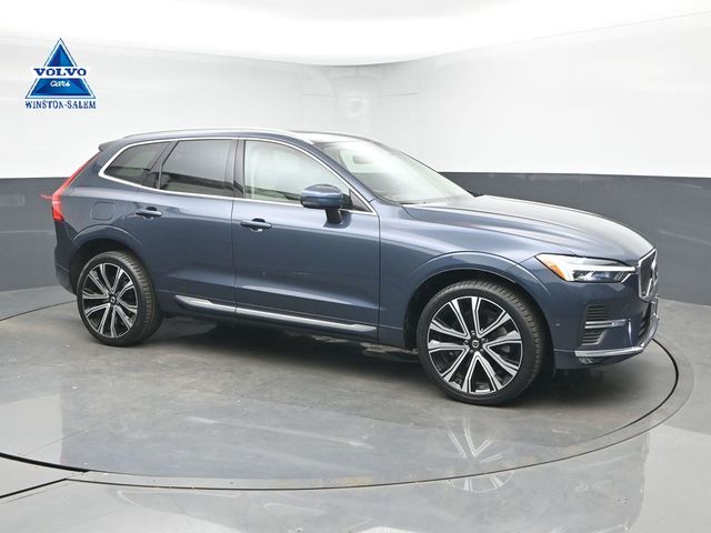 2023 Volvo XC60 B5 Ultimate Bright Theme AWD's photo
