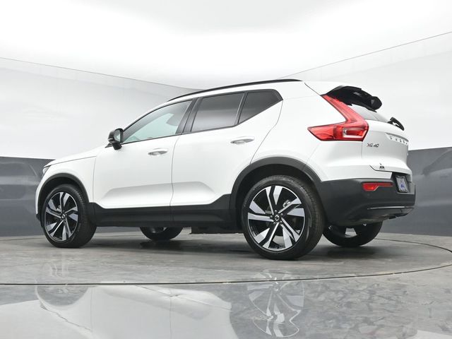 2024 Volvo XC40 Plus - Photo 41