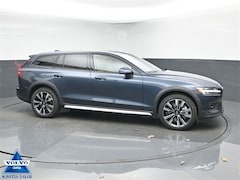 2026 Volvo V60 Cross Country B5 Ultra AWD V26112 Wagon