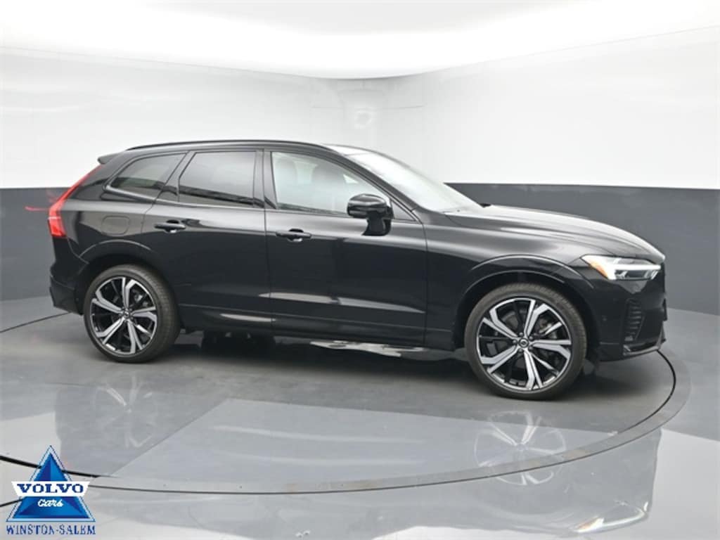 Used 2023 Volvo XC60 B6 Ultimate Dark Theme SUV