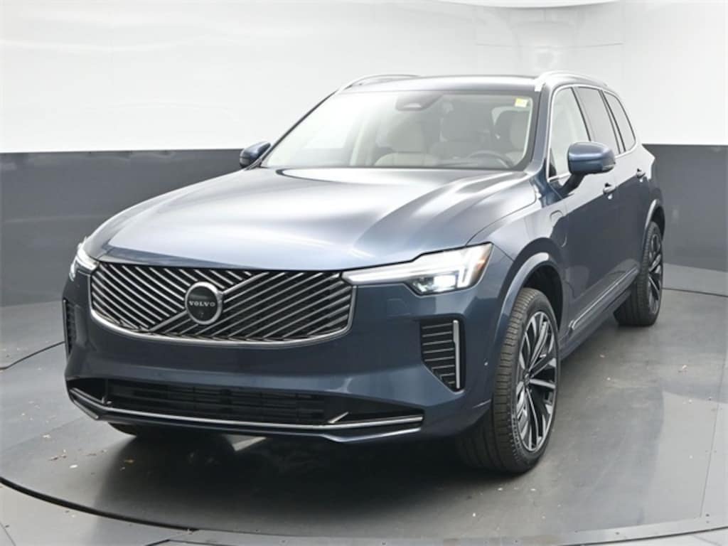 New 2026 Volvo XC90 plug-in hybrid T8 Ultra 7-Seater SUV