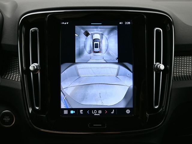 2024 Volvo XC40 Plus - Photo 20