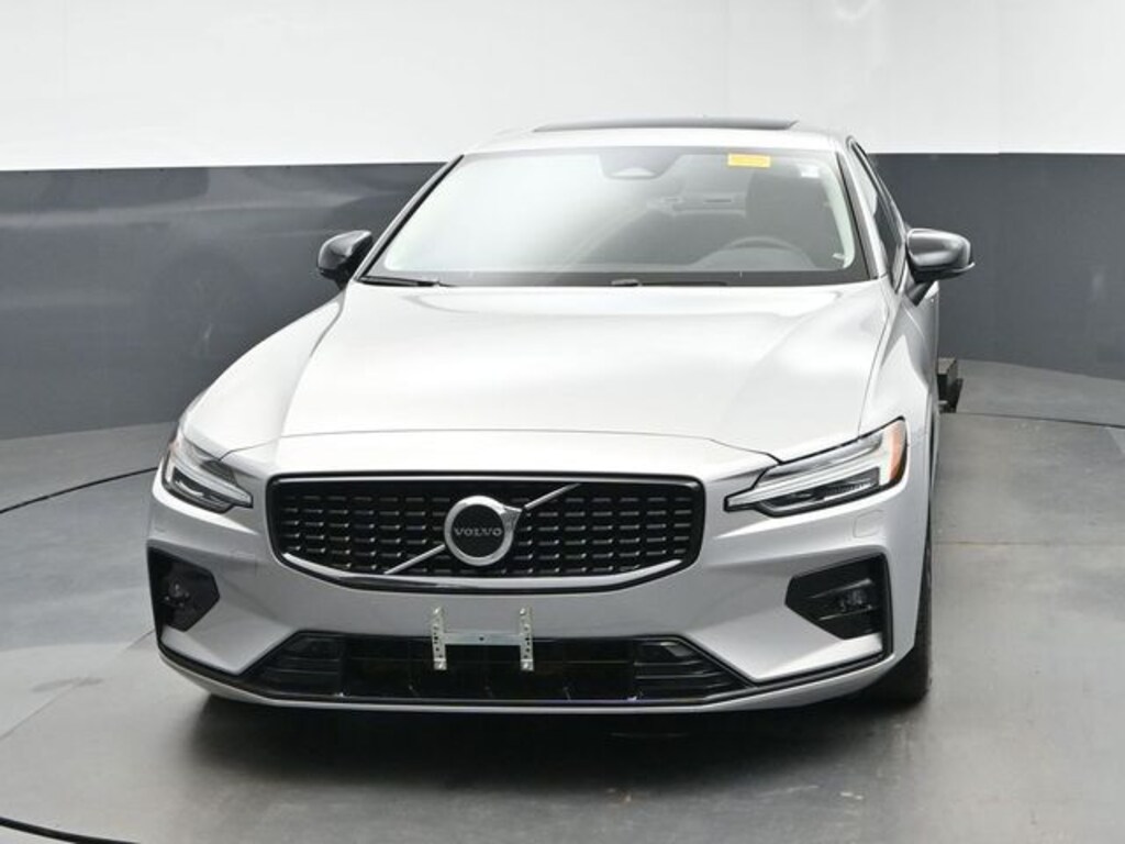 Used 2024 Volvo S60 B5 Core Dark Theme Sedan