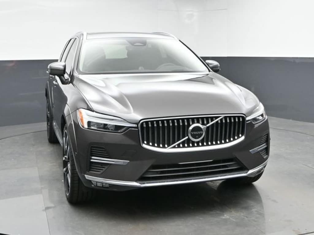 Used 2023 Volvo XC60 B5 Ultimate Bright Theme SUV