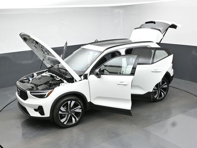 2024 Volvo XC40 Plus - Photo 51