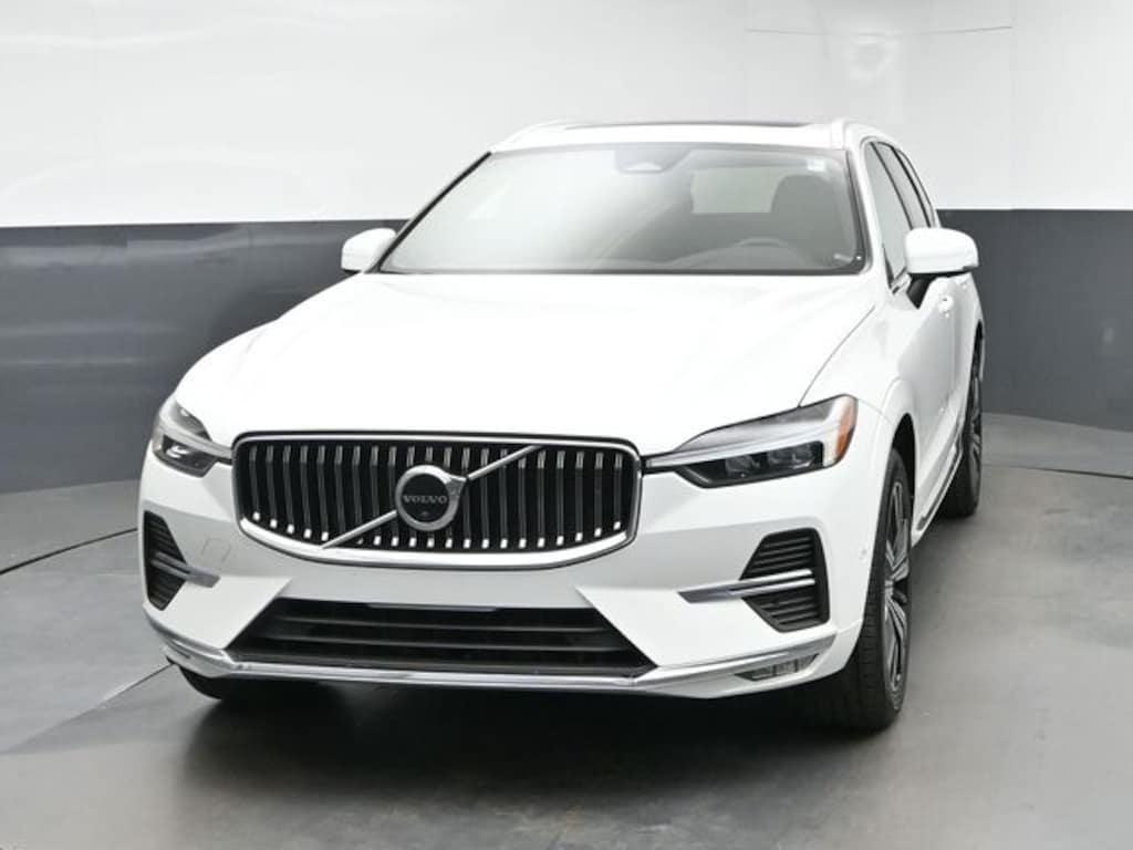 Used 2023 Volvo XC60 B5 Plus Bright Theme SUV