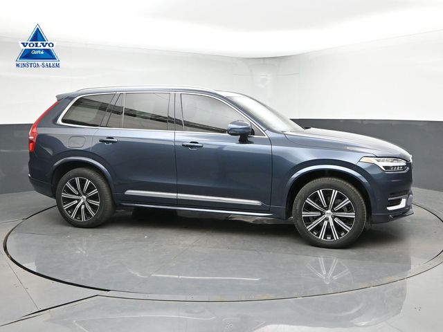 2023 Volvo XC90 B5 Plus 4WD's photo