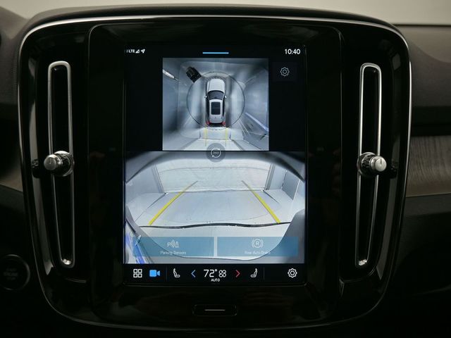 2024 Volvo XC40 Plus - Photo 20